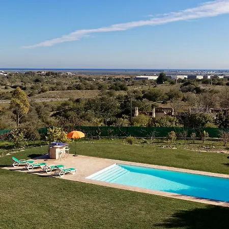 Amazing Windmillhouses Olhão